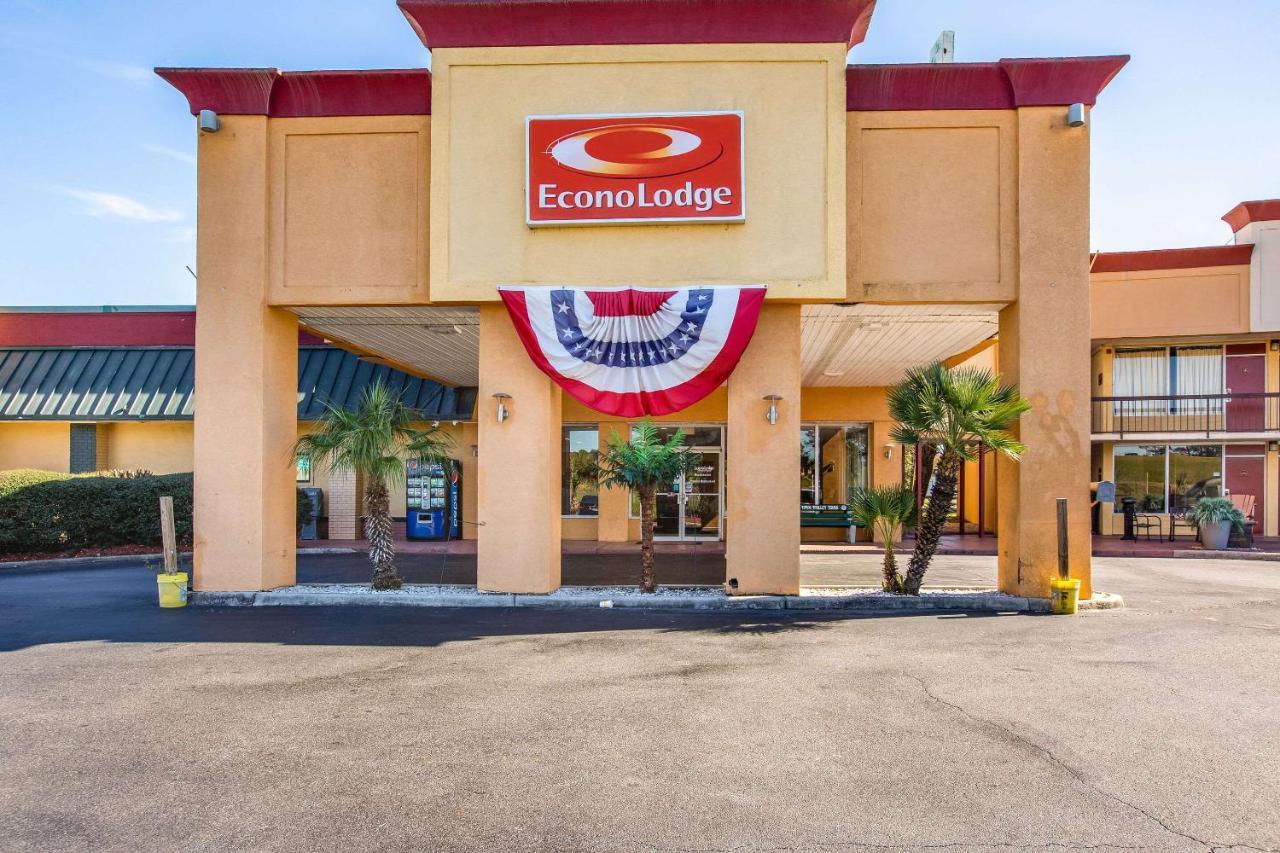 Georgetown Econo Lodge Choice Hotels I 95 Savannah Gateway 24 Hour Fitness Center On Site Guest Laundry On Site Perkins Restaurant מראה חיצוני תמונה