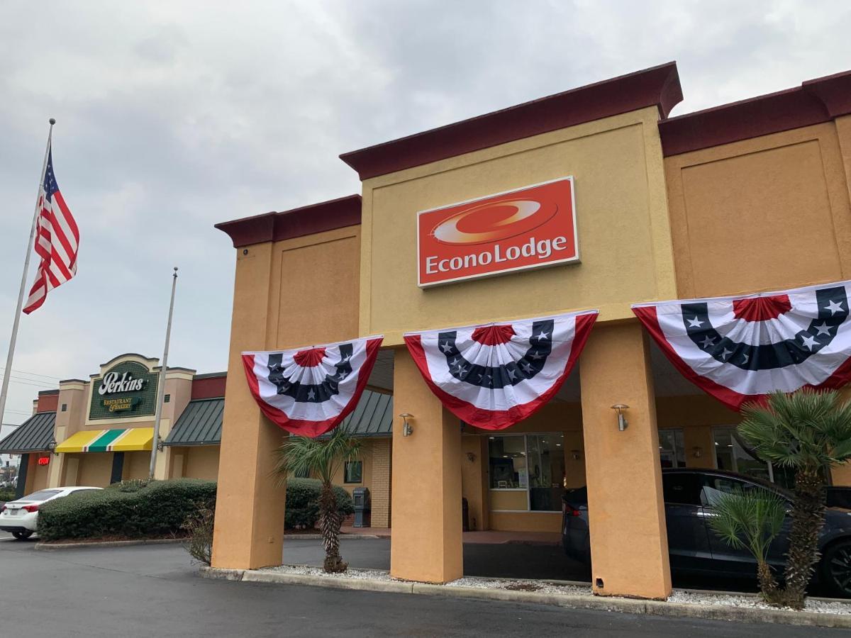 Georgetown Econo Lodge Choice Hotels I 95 Savannah Gateway 24 Hour Fitness Center On Site Guest Laundry On Site Perkins Restaurant מראה חיצוני תמונה